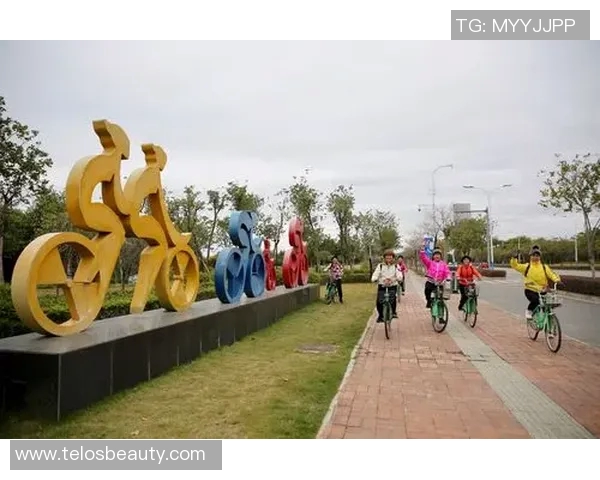 飓风与亚自由文字直播对决精彩瞬间全记录